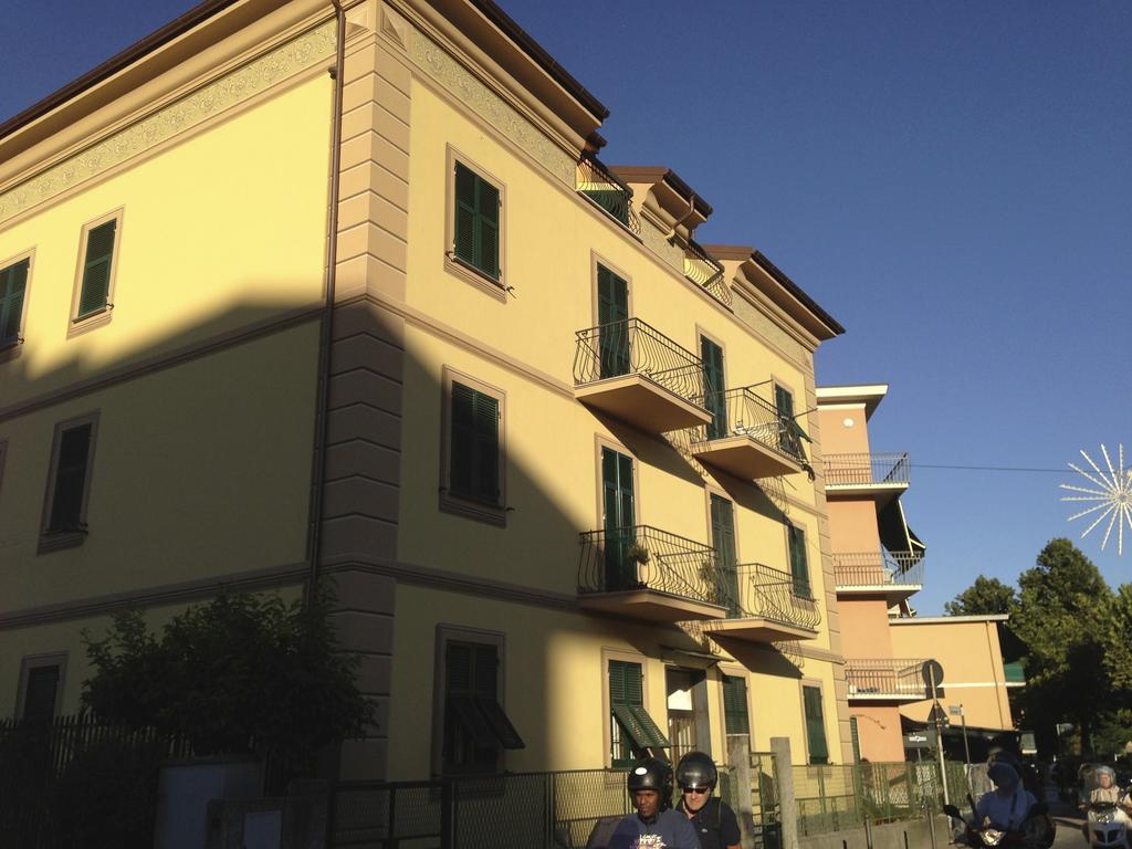 La Casa Di Aaron Apartment Rapallo Exterior photo
